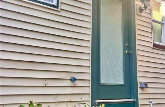 352 S Main Street unit: 1 photos photos
