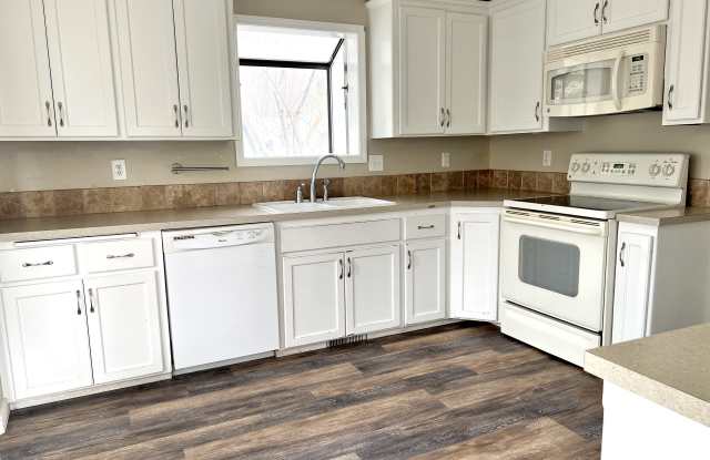 5751 West Fortress Court Gallery 2