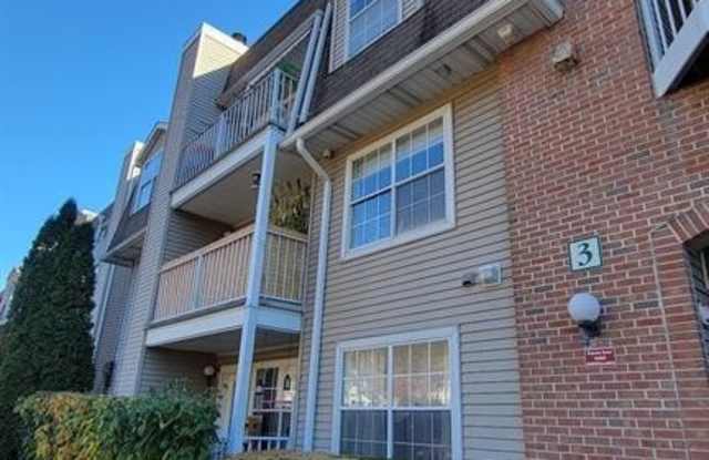 780 River Road 373 - 780 River Road, Edgewater, NJ 07020