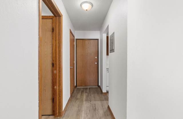 Oak Place Apartments Gallery 3