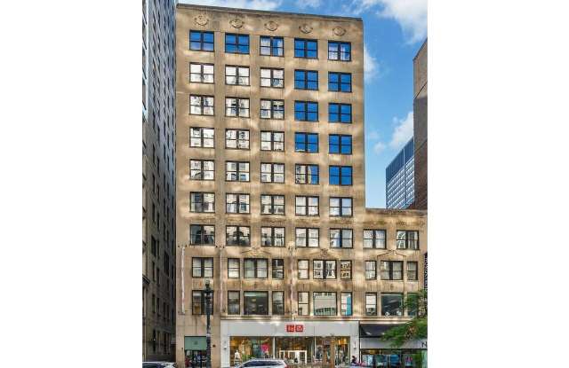 20 N State Street unit: 411 - 20 North State Street, Chicago, IL 60602
