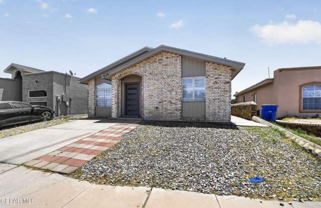 9128 BUR OAK Circle Gallery 3