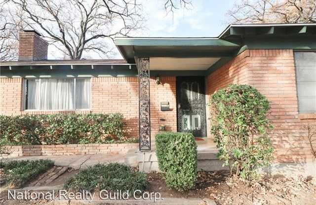 600 Oakwood Avenue - 600 Oakwood Avenue, Hurst, TX 76053