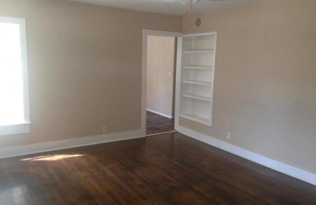 1104 N LBJ Dr Gallery 2