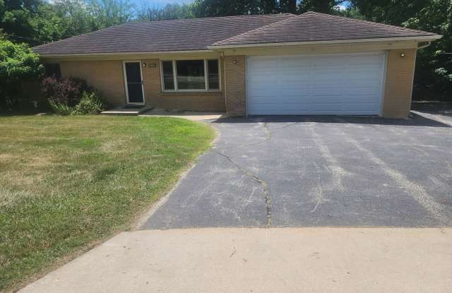 Beautifully Renovated Ranch-style Home! photos photos