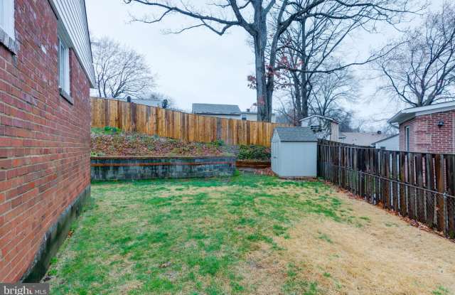 4813 13TH STREET S - 4813 13th Street South, Arlington, VA 22204