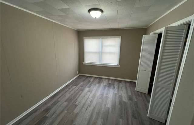 Spacious Cleveland Home for Rent Gallery 4