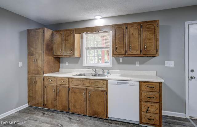 175 Scenic Apartment Road Gallery 2