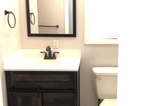 807 Bennett Avenue photos photos