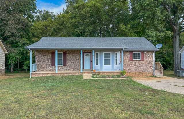 422 Sideline Drive Oak Grove, KY 42262 photos photos