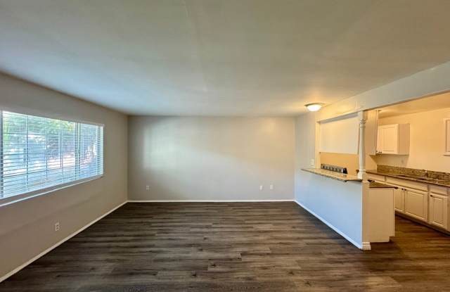 17392 Queens Lane photos photos