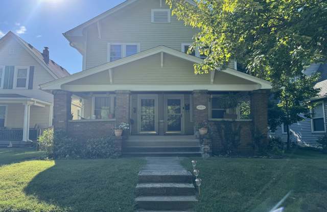 338 Lesley Avenue photos photos