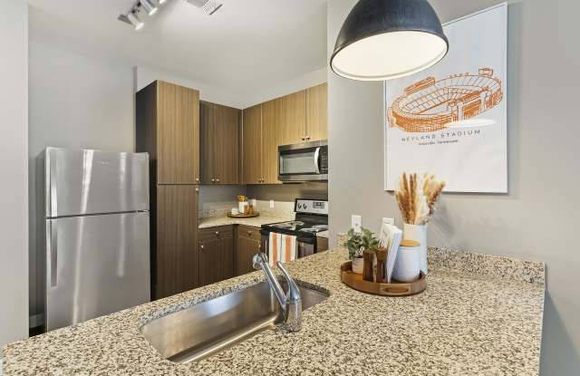 303 Flats Gallery 3