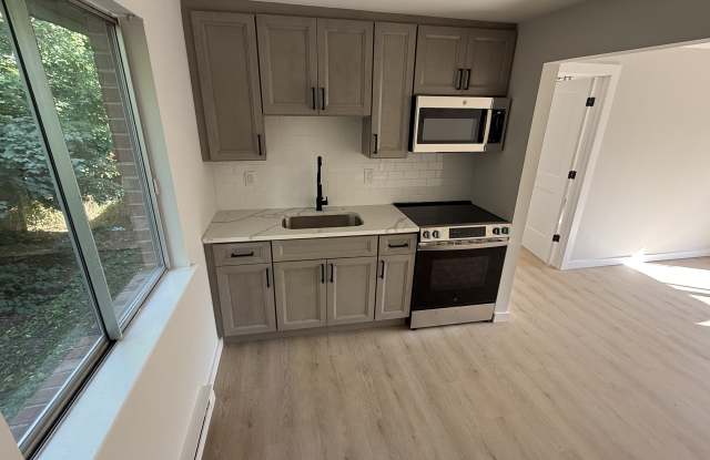77 E Main St photos photos