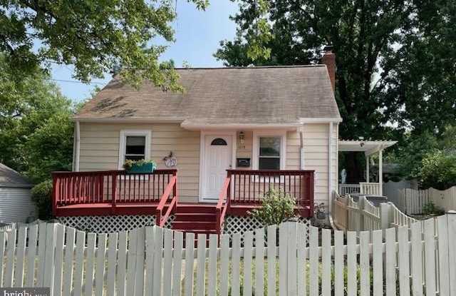 1015 VEIRS MILL Road - 1015 Veirs Mill Road, Rockville, MD 20851