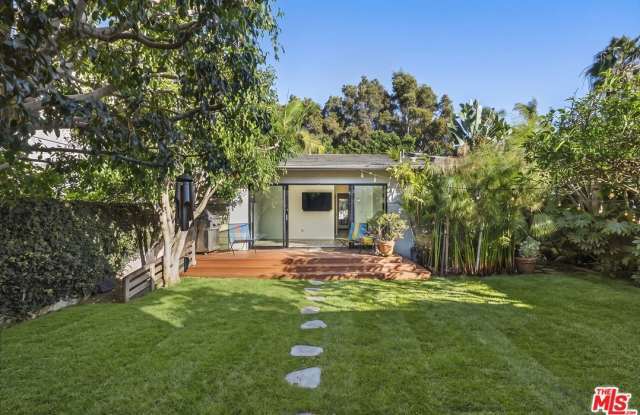 629 Crestmoore Pl Gallery 1