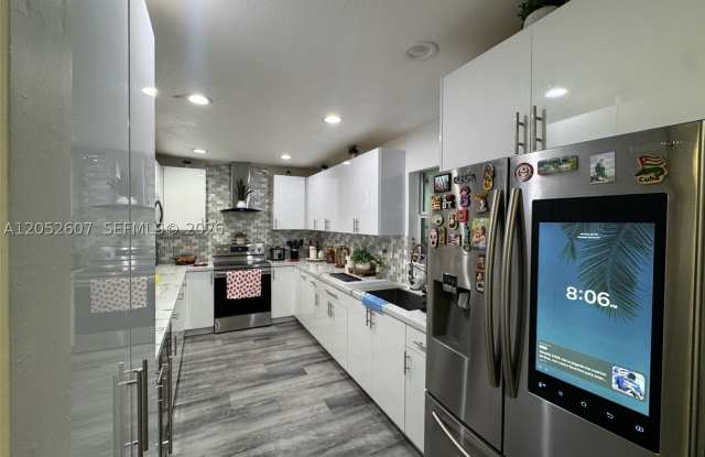 10660 SW 164th St photos photos 10660 SW 164th St photos photos