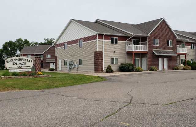 1560 W Pine St, #610 - 1560 West Pine Street, West Baraboo, WI 53913 1560 W Pine St, #610 - 1560 West Pine Street, West Baraboo, WI 53913