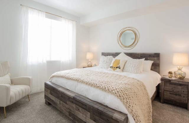 Point of View Apartments Gallery 3