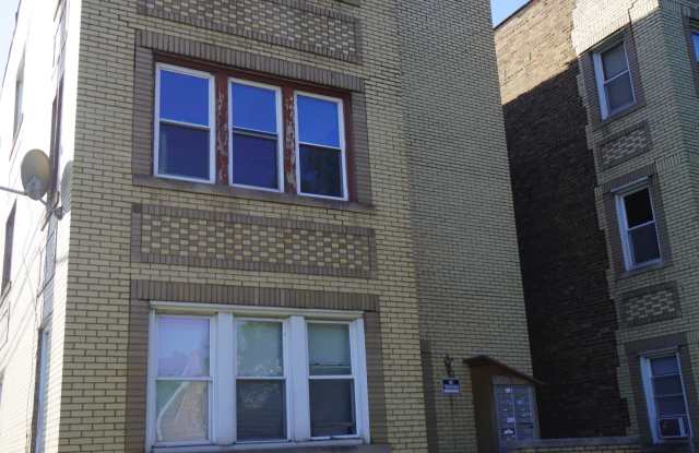 130 East 11th Avenue - 6 photos photos