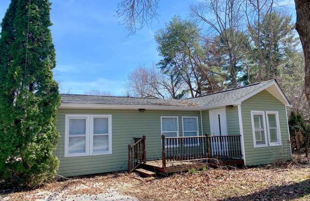 930 S 34th St - 930 South 34th Street, Terre Haute, IN 47803
