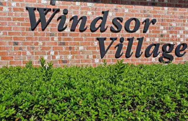Windsor Village - 4848 Windsor Village Drive, East Baton Rouge County, LA 70817