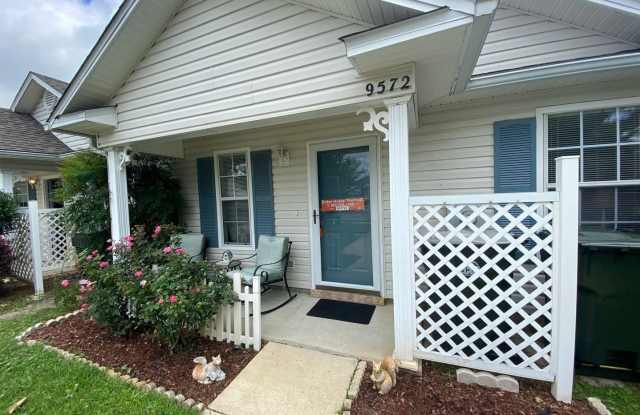 9572 Cobblebrook Drive Gallery 3
