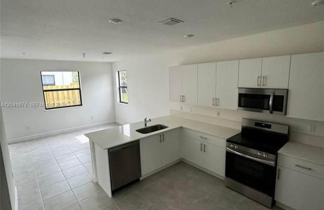 285 SW 159th Lane 0, Pembroke Pines, FL 33027 - 5063 photos photos