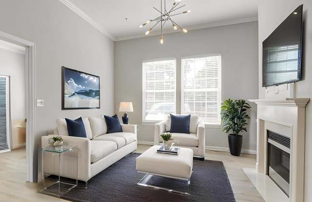 191 Somervelle St - 191 Somervelle Street, Alexandria, VA 22304