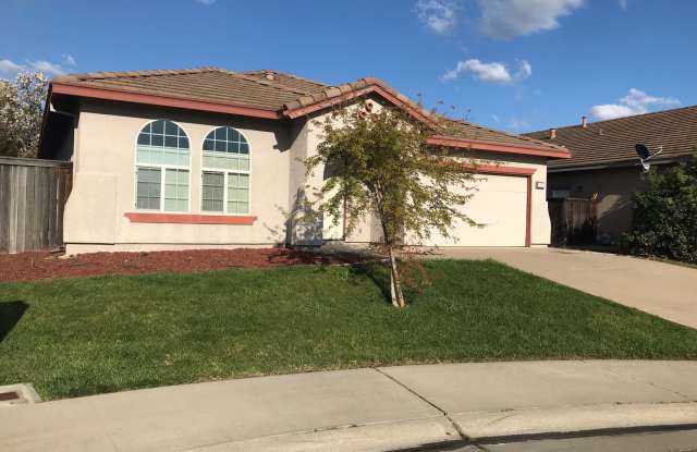 Cul-De-Sac Home with a Great Layout! Gallery 4