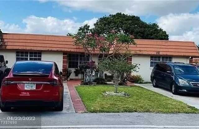 7387 NW 76th St photos photos 7387 NW 76th St photos photos