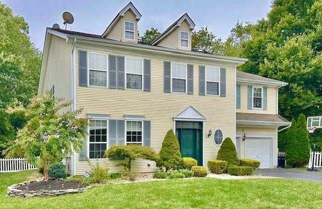 3 Mountain Laurel Road photos photos