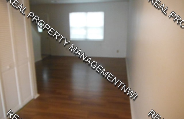 2015 Yorktowne Dr. - 2015 Yorktowne Dr, Valparaiso, IN 46383