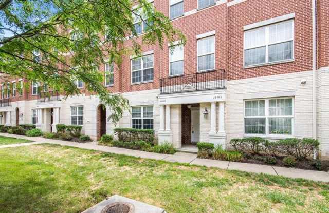 4444 Beechstone Ln - 4444 Beechstone Lane, Fair Lakes, VA 22033