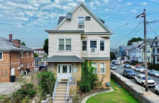 961 AVENUE C photos photos