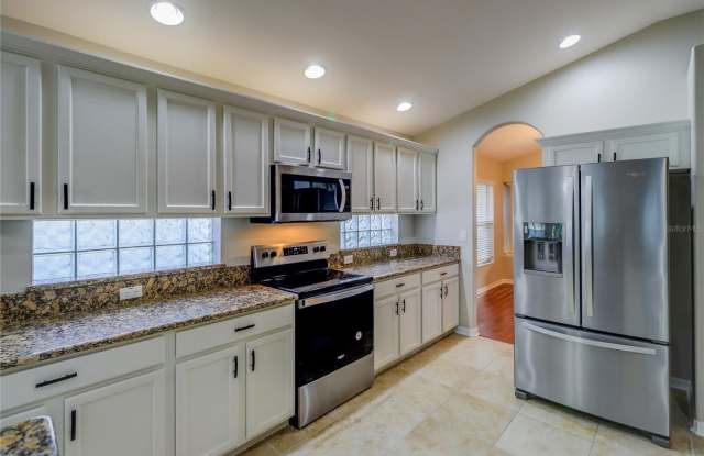 6002 CATLIN DRIVE Gallery 3