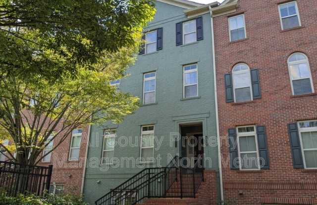 6465 Chariot Street - 6465 Chariot Street, Sandy Springs, GA 30328