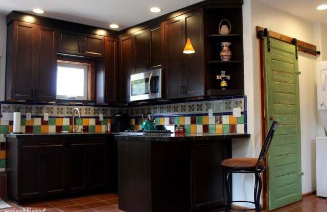 1065 Moana Dr. Gallery 3
