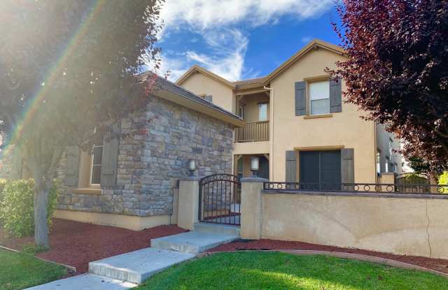 Gorgeous home in Patterson photos photos