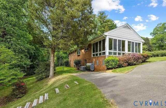 1500 Buford Road Gallery 3