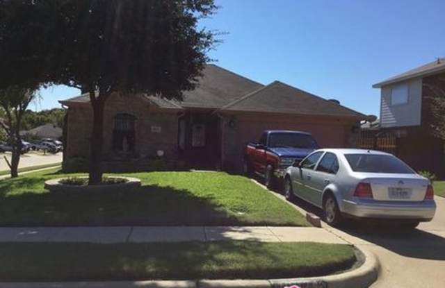 10924 Spring Tree Drive Gallery 2