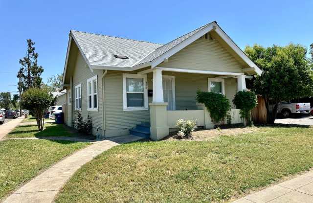 Recently remodeled home walking distance to downtown Lodi! - 320 North Church Street, Lodi, CA 95240