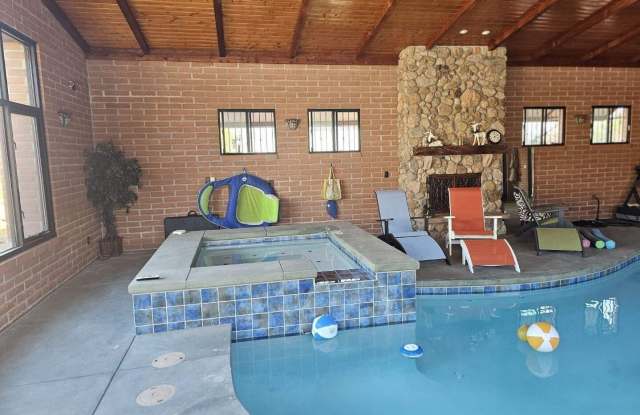 7040 N Montecatina Drive - 7040 North Montecatina Drive, Casas Adobes, AZ 85704