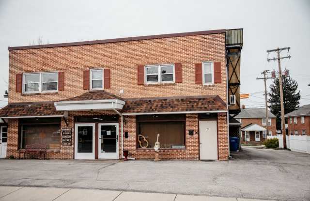 Bright and Spacious 3-Bedroom Apartment in York Suburban School District - 120 Hill Street, York County, PA 17403 Bright and Spacious 3-Bedroom Apartment in York Suburban School District - 120 Hill Street, York County, PA 17403
