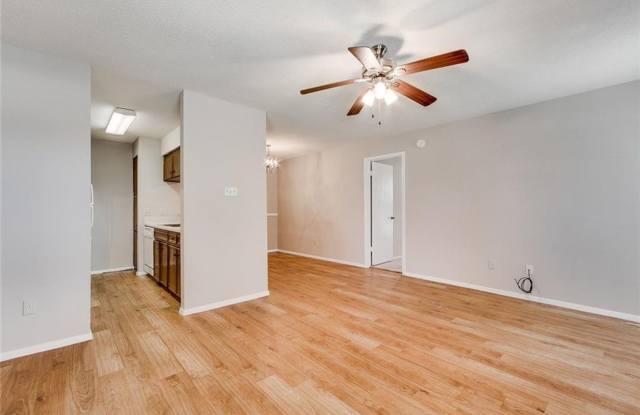 10616 Mellow Meadow Unit 22D – Best Location in Parkwest! Gallery 4