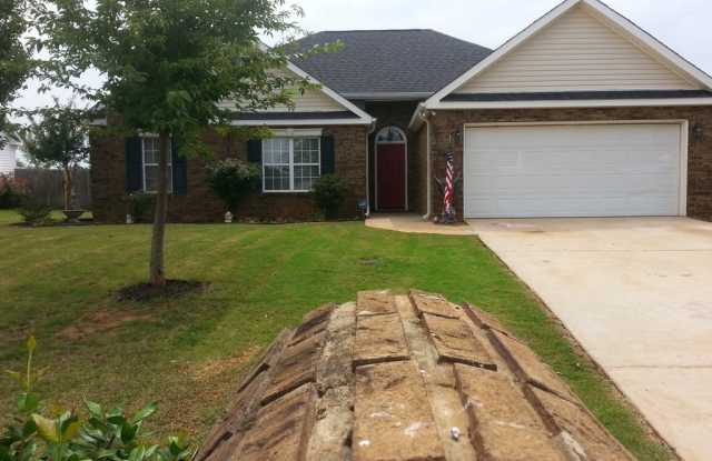 Welcome to 715 Sark Dr. - Located in beautiful Warner Robins, GA photos photos