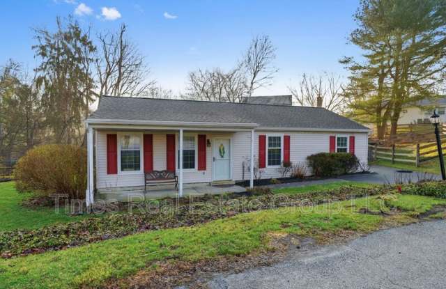 136 Brookfield Court photos photos