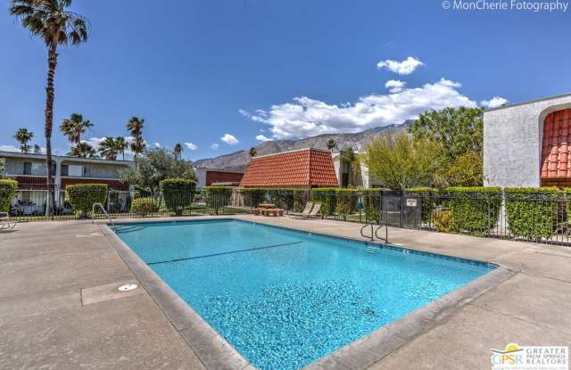 2166 N Indian Canyon Dr unit: C photos photos