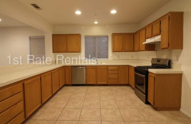 8123 Northpark Drive Gallery 2