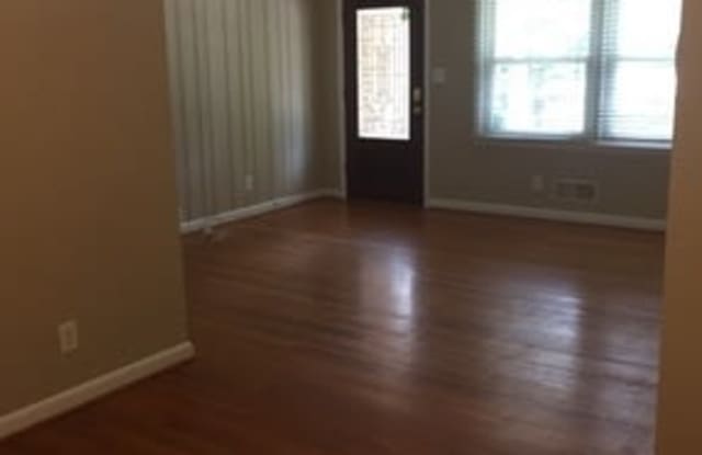 2692 Fairlane Drive Gallery 4